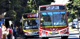Charla-debate sobre transportes