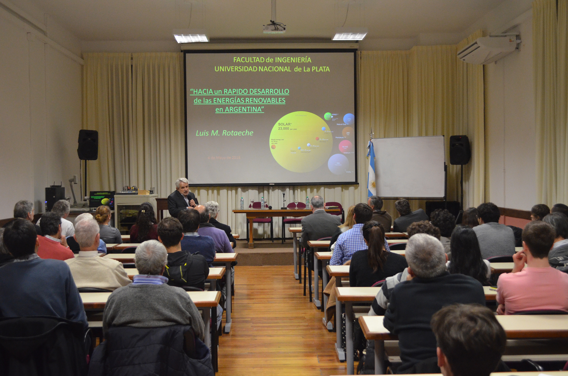 Conferencia Luis Roateche
