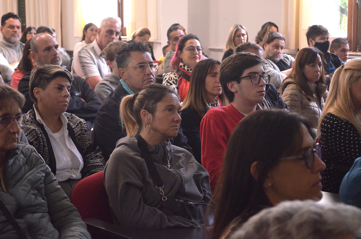 Ingeniería recibió a las familias3