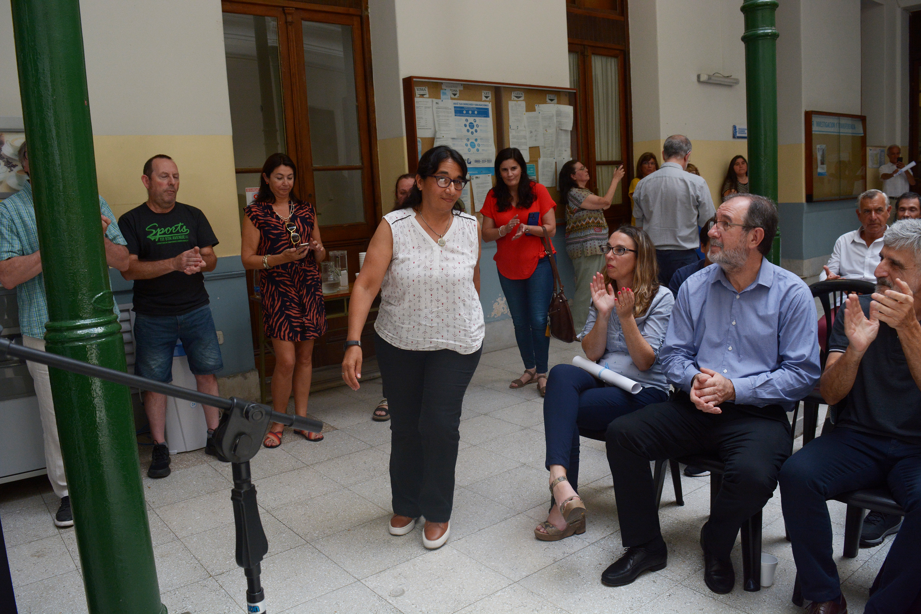 Ingeniería reconoció la trayectoria de docentes y nodocentes 14