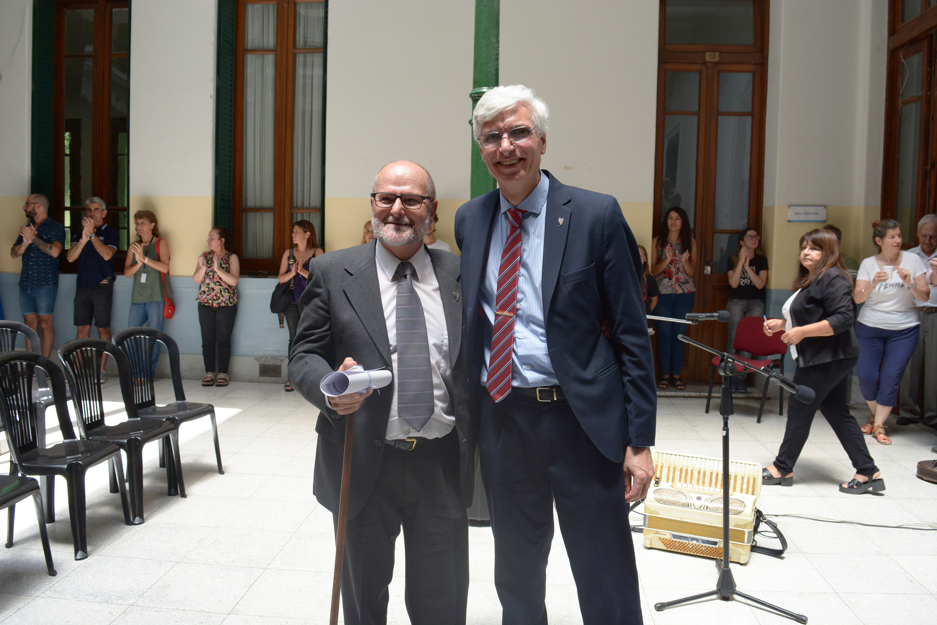 Ingeniería reconoció la trayectoria de docentes y nodocentes 9