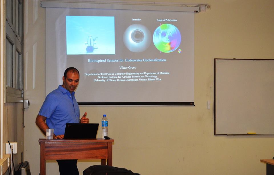 Viktor Gruev y su visita a Ingeniería